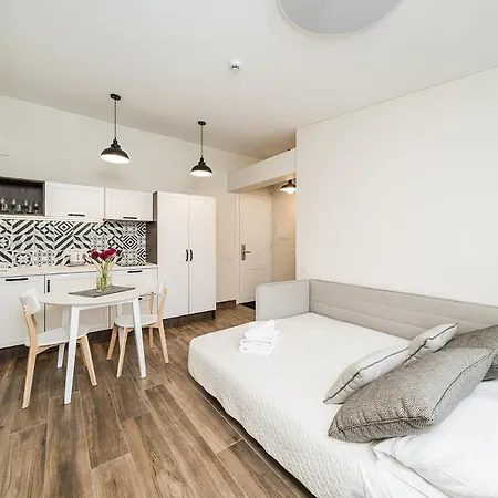 Apartment Prive Near Nemunas Island No. 2 By Urban Rent